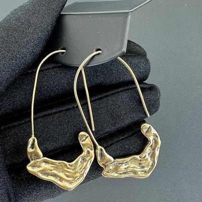 Luxurious Gold Alloy Plated Earrings