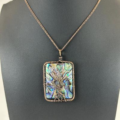 Natural Abalone Shell Tree Of Life Necklace Lot