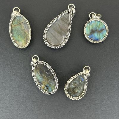 Labradorite Pendant 925 Sterling Silver Plated Handmade Gemstone 