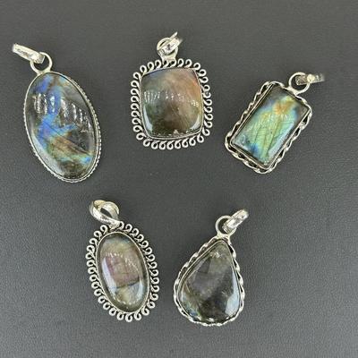 Labradorite Pendant 925 Sterling Silver Plated Handmade Gemstone 