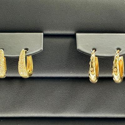 Brand New Earrings 925 Sterling Silver Stamped Zirconia