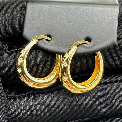 Brand New Earrings 925 Sterling Silver Stamped Zirconia