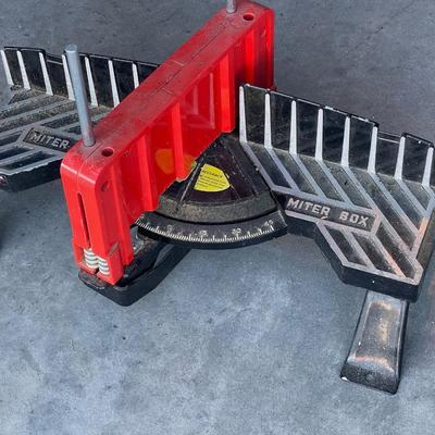 Sale Photo Thumbnail #232: Miter box with saw