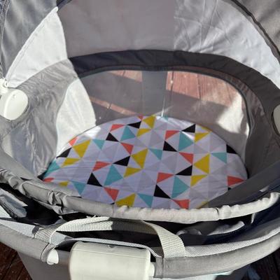 Fisher-Price On-the-Go Baby Dome