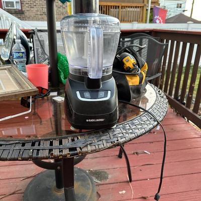 BLACK+DECKER 8-Cup Food Processor.
