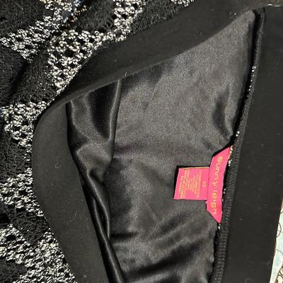 Black lace and sequin skirt with a black lining from the brand Sunny Leigh