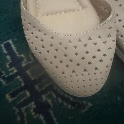 Kelly & Katie espadrille wedge sandals