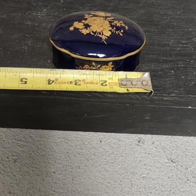 Sale Photo Thumbnail #42: Big cobalt vase and ashtray, gorgeous vase and small trinket box