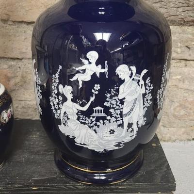 Sale Photo Thumbnail #33: Big cobalt vase and ashtray, gorgeous vase and small trinket box