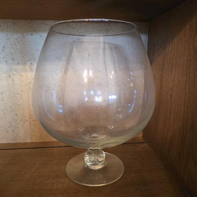 Wine glass vase