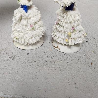 Dresden blue figures