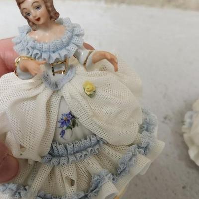 Dresden blue figures