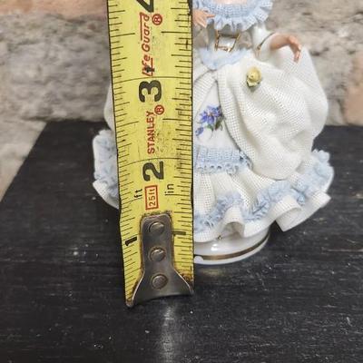 Sale Photo Thumbnail #94: More fabulous porcelain work. Again these are super fragile and they all have some damage.