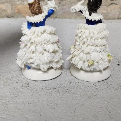 Dresden blue figures