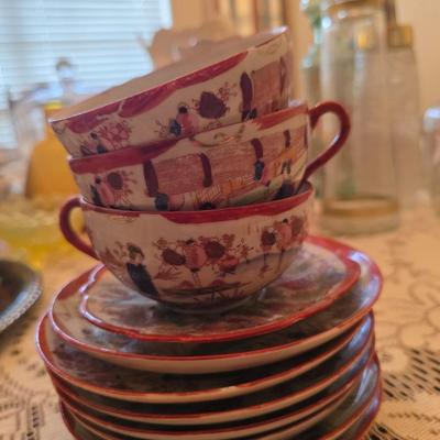 Vintage Japanese Kutani ware tea cups and saucers set