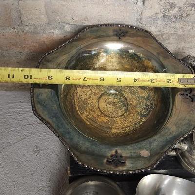 Sale Photo Thumbnail #106: Lot of misc metal pieces...pewter and silverplate