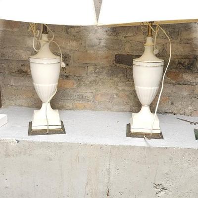 Sale Photo Thumbnail #141: Pair of vintage china lamps sweet roses!! They both work.