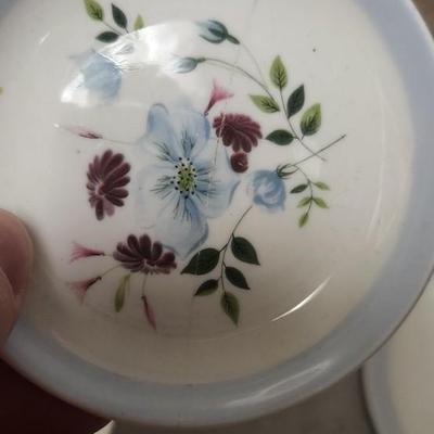 Sale Photo Thumbnail #156: Sweet little tea set.