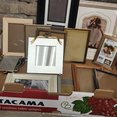 Sale Photo Thumbnail #201: So many frames!