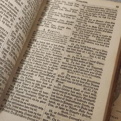 Sale Photo Thumbnail #244: A conglomeration of books.