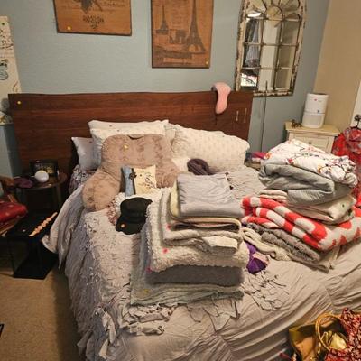 Sale Photo Thumbnail #16