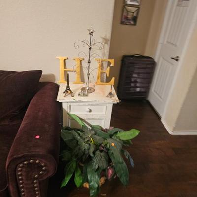 Sale Photo Thumbnail #68