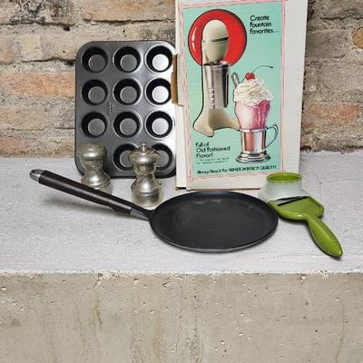 Sale Photo Thumbnail #259: Popiel crepe pan, malt blender, small Mandolin, salt and pepper and mini muffin tin