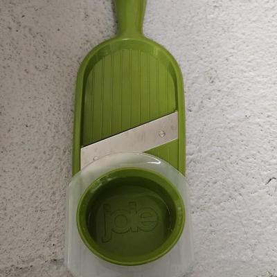 Sale Photo Thumbnail #260: Popiel crepe pan, malt blender, small Mandolin, salt and pepper and mini muffin tin