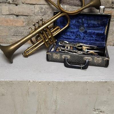 Sale Photo Thumbnail #304: Neat old instruments