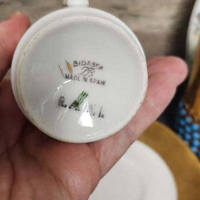 Sale Photo Thumbnail #550: Lot of plates, serving pieces, a pair of beautiful espresso cups