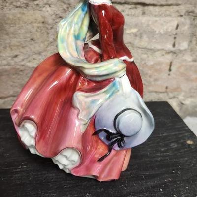 Sale Photo Thumbnail #567: Gorgeous Blythe figurine, sweet German music box and a retro car radio