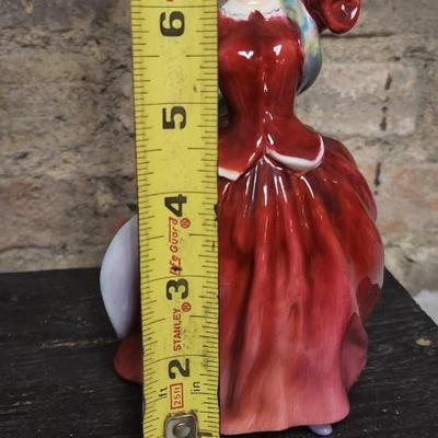 Sale Photo Thumbnail #566: Gorgeous Blythe figurine, sweet German music box and a retro car radio