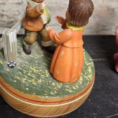 Sale Photo Thumbnail #563: Gorgeous Blythe figurine, sweet German music box and a retro car radio