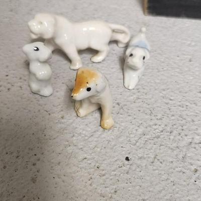 Sale Photo Thumbnail #574: Toluna cat, small woven "rug" a gorgeous blown finger bowl and some littles