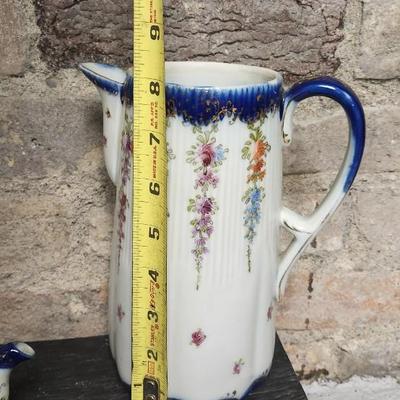 Sale Photo Thumbnail #589: Three pieces of Candlewick and two really great old pots