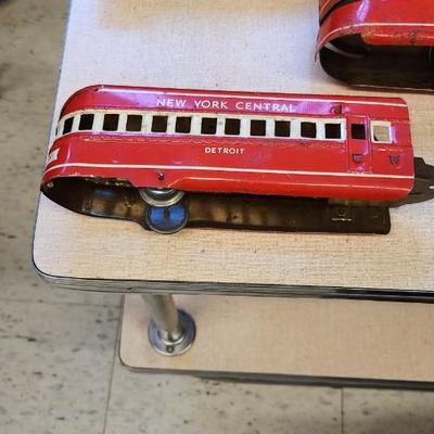 Train lot #3 - Lionel and Mercury