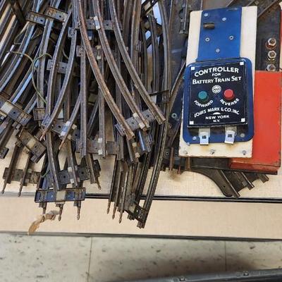 Train lot #3 - Lionel and Mercury