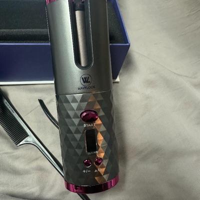 WavyLook (WL) Cordless Automatic Hair Curler (New in Original Retail Box)