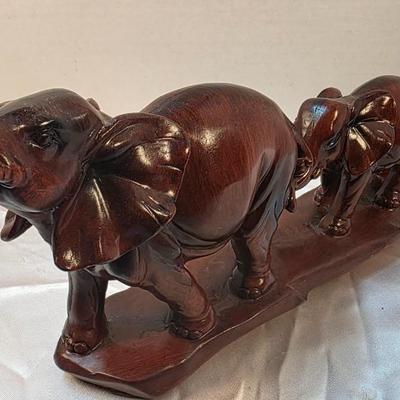 Vintage Elephant Family Resin Sculpture Figurine Decorative Tabletop Statue