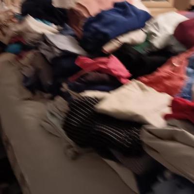 Sale Photo Thumbnail #35