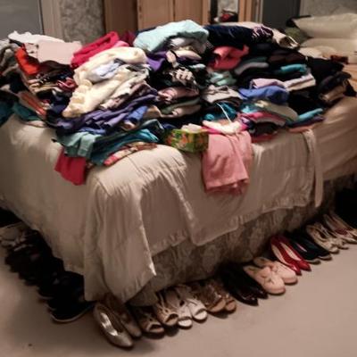 Sale Photo Thumbnail #43