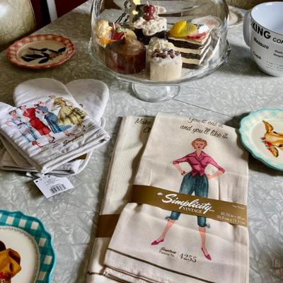 Sale Photo Thumbnail #7: Dish towels new 