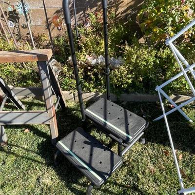 Sale Photo Thumbnail #199: Medical equipment 