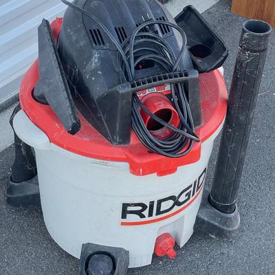 Sale Photo Thumbnail #242: Rigid shop vac
works