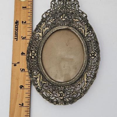 Vintage Ornate Metal Oval Picture Frame Baroque Rococo Filigree Silver Tone Wall