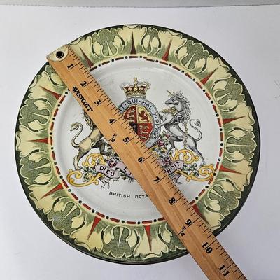 Vintage Frank Beardmore Fenton Plate "National Emblems" British Royal Arms