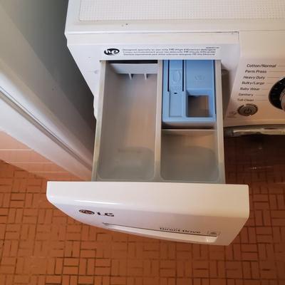 LG Inverter Direct Drive Washer/Dryer Combo (D-KD)