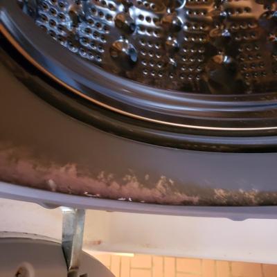 LG Inverter Direct Drive Washer/Dryer Combo (D-KD)