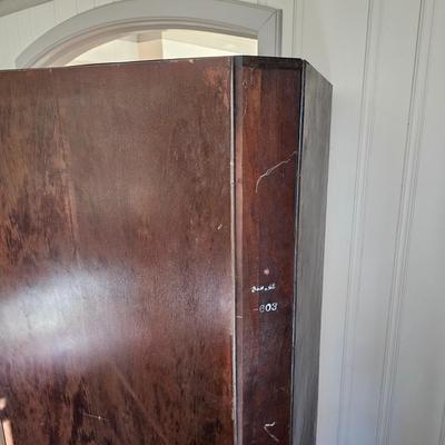 Brandt Mahogany Corner Cabinet (O-JS)