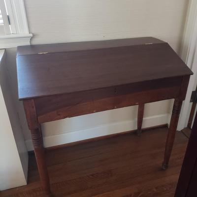 Slant Front Desk (D-KD)